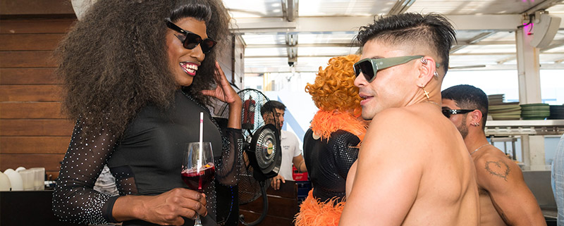 drag queens and gogos at Mim Rooftop T Dance Sitges