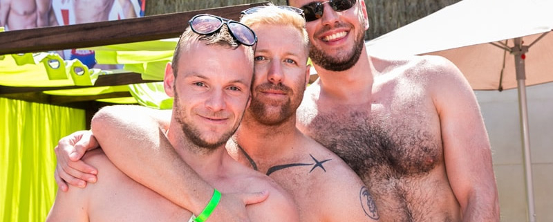 EnjoyinBear Week Pool Party Sitges in September