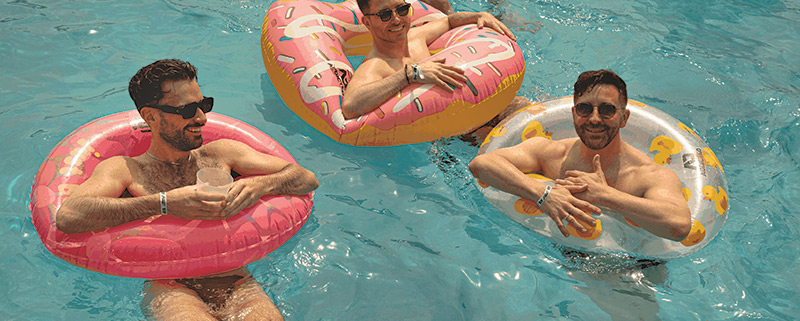 making a splash a the sitges pool party