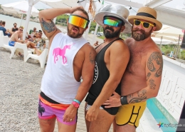 Fête de plage gay